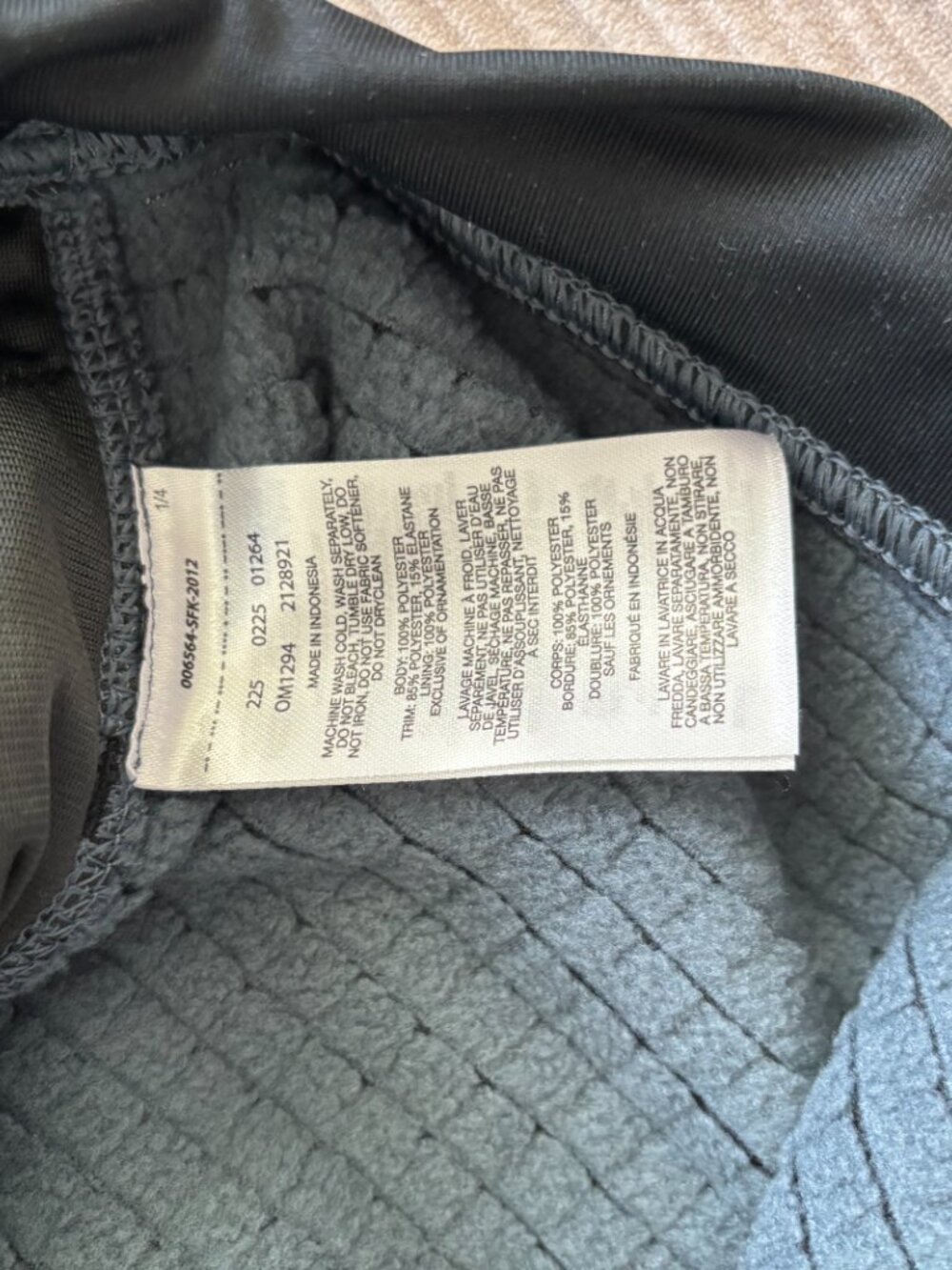 Mountain Hardwear Fleece Hoodie - Picture 4 of 4